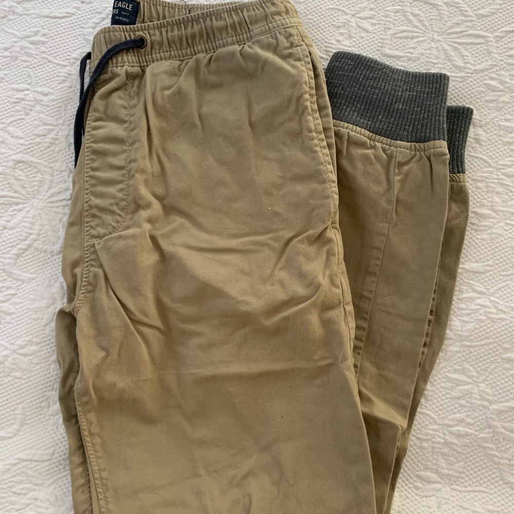 American Eagle khaki joggers
